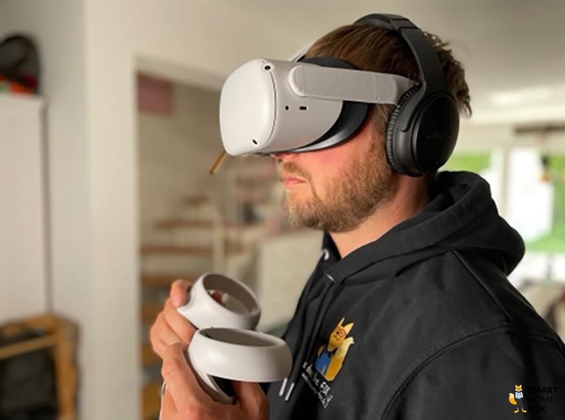 Oculus Quest 2 с наушниками Bose